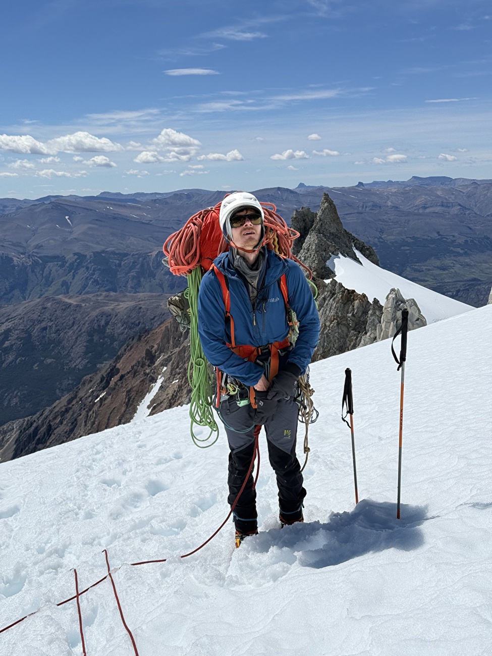 Fitz Roy Patagonia BASE jump, Boris Egorov, Konstantin Jäämurd, Vladimir Murzaev - Escalade du 'Royal Flush' avant le premier BASE jump du Fitz Roy (Cerro Chaltén) en Patagonie (Boris Egorov, Konstantin Jäämurd, Vladimir Murzaev 01/07/2026) Fitz Roy Patagonia BASE jump, Boris Egorov, Konstantin Jäämurd, Vladimir Murzaev - Escalade du 'Royal Flush' avant le premier BASE jump du Fitz Roy (Cerro Chaltén) en Patagonie (Boris Egorov, Konstantin Jäämurd, Vladimir Murzaev 01/07/2026)