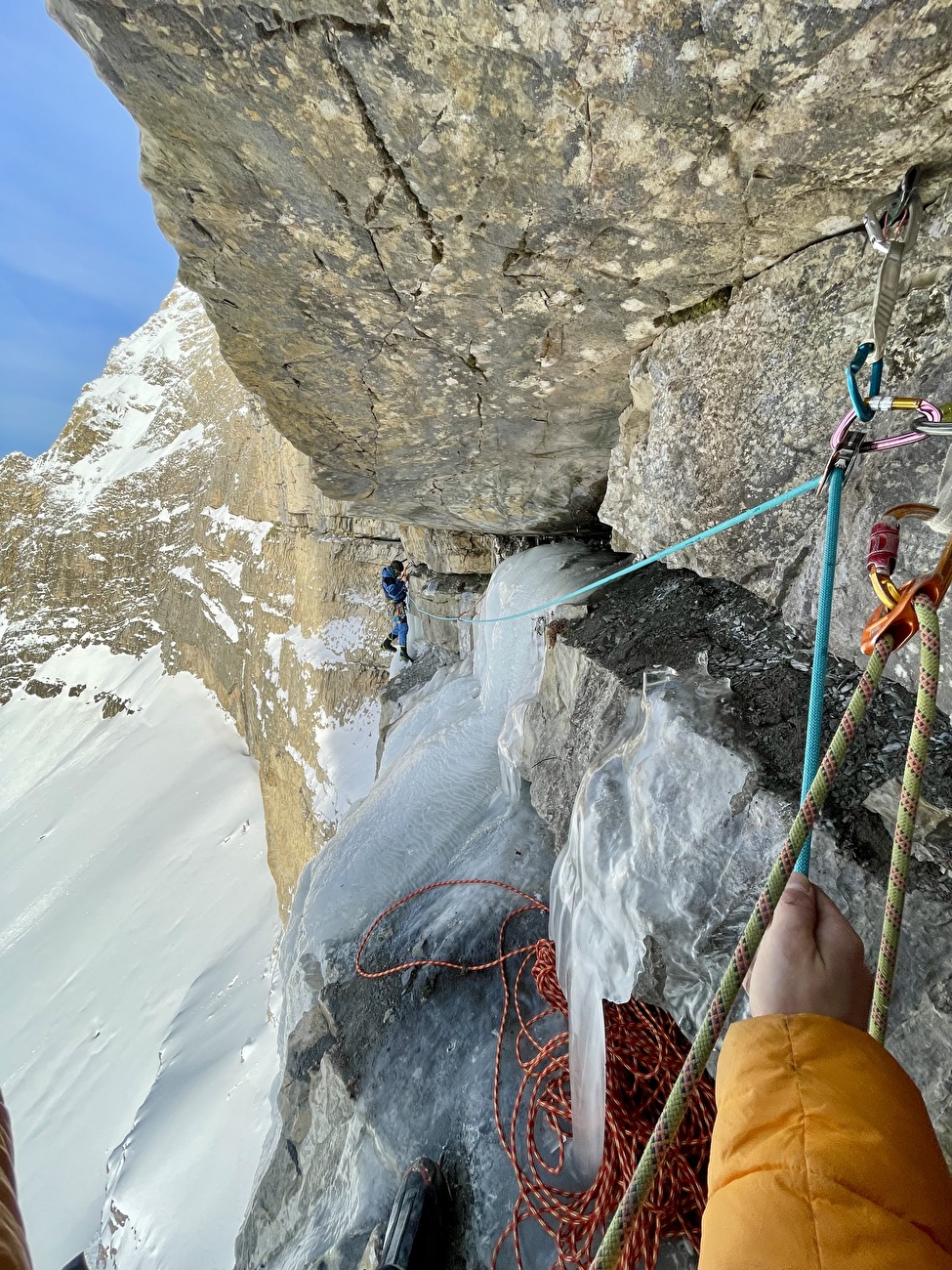 Roc de Garnesier, Dévoluy, France, Melvin Bou, Kilian Moni - Making the first ascent of 'Une histoire d'amitié' on the west face of Roc de Garnesier, Dévoluy, France (Melvin Bou, Kilian Moni 20/01/2026) Roc de Garnesier, Dévoluy, France, Melvin Bou, Kilian Moni - Making the first ascent of 'Une histoire d'amitié' on the west face of Roc de Garnesier, Dévoluy, France (Melvin Bou, Kilian Moni 20/01/2026)