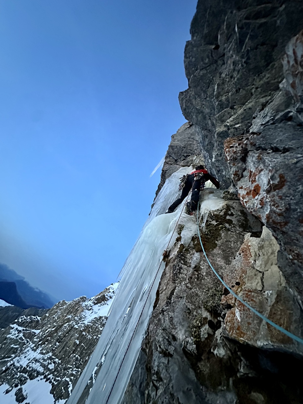 Roc de Garnesier, Dévoluy, France, Melvin Bou, Kilian Moni - Making the first ascent of 'Une histoire d'amitié' on the west face of Roc de Garnesier, Dévoluy, France (Melvin Bou, Kilian Moni 20/01/2026) Roc de Garnesier, Dévoluy, France, Melvin Bou, Kilian Moni - Making the first ascent of 'Une histoire d'amitié' on the west face of Roc de Garnesier, Dévoluy, France (Melvin Bou, Kilian Moni 20/01/2026)