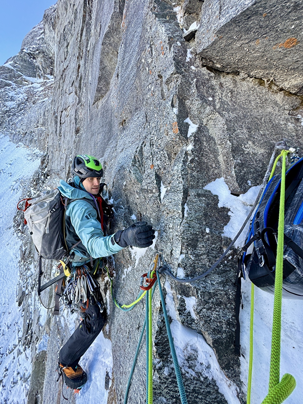 Schutzengelweg, Sagwand, Valsertal, Martin Sieberer, Lukas Waldner - Martin Sieberer et Lukas Waldner effectuent la première ascension hivernale du 'Schutzengelweg' sur la face nord de Sagwandspitze dans le Valsertal, Autriche, le 20/01/2026 Schutzengelweg, Sagwand, Valsertal, Martin Sieberer, Lukas Waldner - Martin Sieberer et Lukas Waldner effectuent la première ascension hivernale du 'Schutzengelweg' sur la face nord de Sagwandspitze dans le Valsertal, Autriche, le 20/01/2026