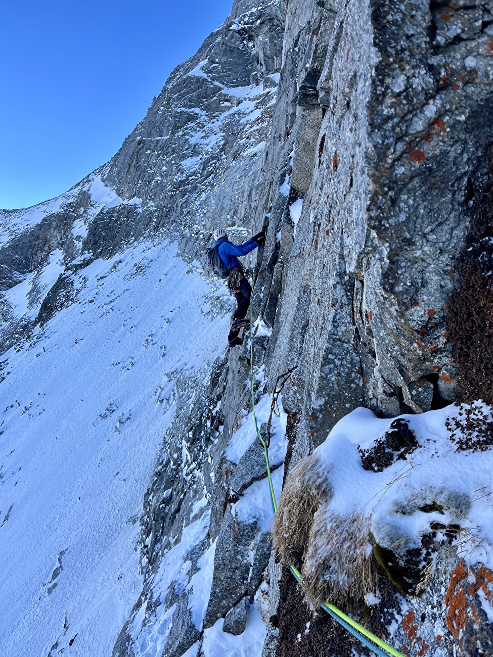 Schutzengelweg, Sagwand, Valsertal, Martin Sieberer, Lukas Waldner - Martin Sieberer et Lukas Waldner effectuent la première ascension hivernale du 'Schutzengelweg' sur la face nord de Sagwandspitze dans le Valsertal, Autriche, le 20/01/2026 Schutzengelweg, Sagwand, Valsertal, Martin Sieberer, Lukas Waldner - Martin Sieberer et Lukas Waldner effectuent la première ascension hivernale du 'Schutzengelweg' sur la face nord de Sagwandspitze dans le Valsertal, Autriche, le 20/01/2026