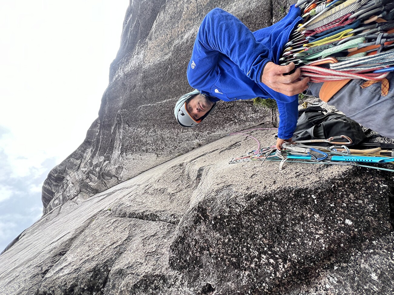 La Zaranda, Patagonie, Chili, Raimundo De Andraca, Fernanda Carabias - La première ascension de « Sans obstacles, il n'y a pas de chemin » à La Zaranda, Patagonie, Chili (Raimundo De Andraca, Fernanda Carabias) La Zaranda, Patagonie, Chili, Raimundo De Andraca, Fernanda Carabias - La première ascension de « Sans obstacles, il n'y a pas de chemin » à La Zaranda, Patagonie, Chili (Raimundo De Andraca, Fernanda Carabias)