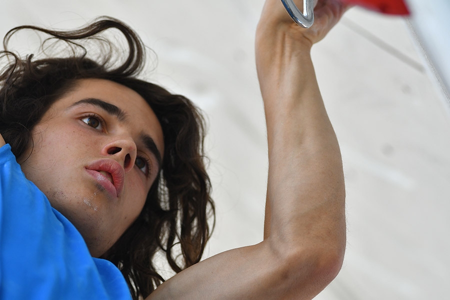 Rock Master Festival 2016, Arco mène la Coupe du monde - Demi-finales Arco mène la Coupe du monde 2016 : Sean Bailey Rock Master Festival 2016, Arco mène la Coupe du monde - Demi-finales Arco mène la Coupe du monde 2016 : Sean Bailey