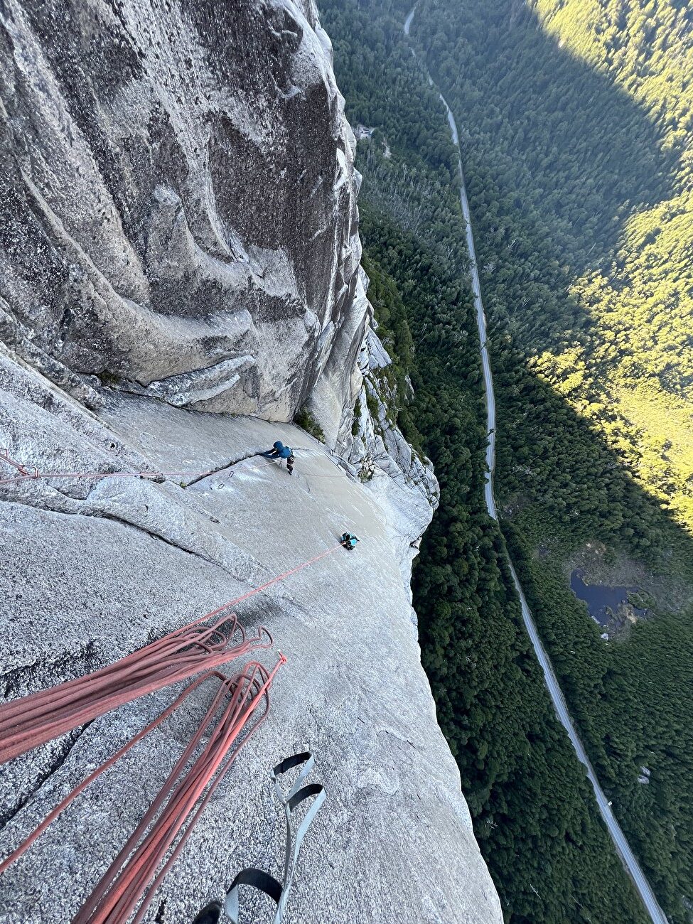 Raimundo De Andraca et Fernanda Carabias établissent une grande nouvelle ascension sur La Zaranda en Patagonie