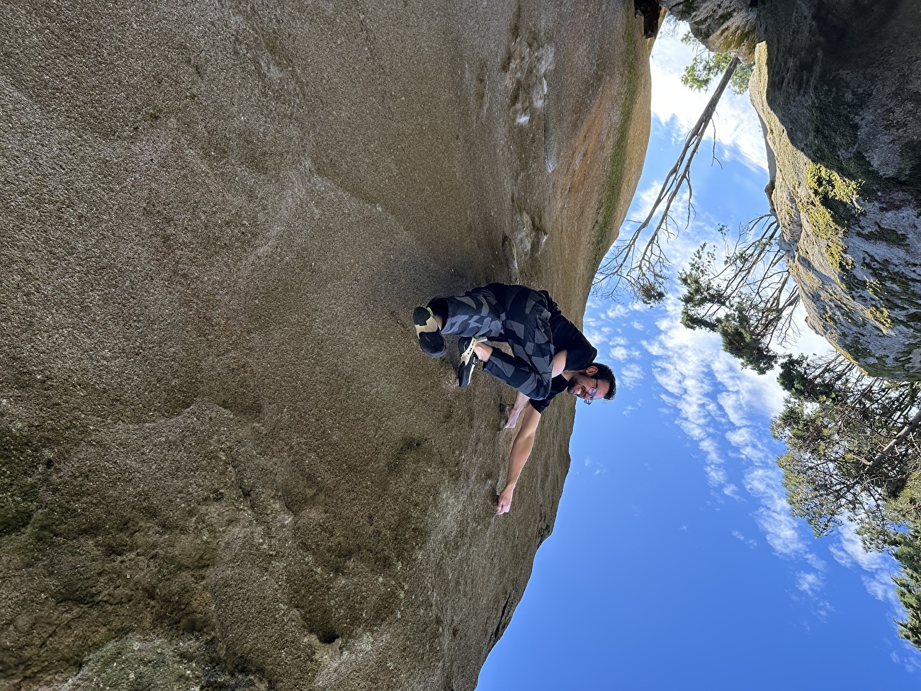 William Bosi - Will Bosi réalise la première ascension du 'Pôr Do Sol' (8C+) à Sintra au Portugal, 01/2026 William Bosi - Will Bosi réalise la première ascension du 'Pôr Do Sol' (8C+) à Sintra au Portugal, 01/2026
