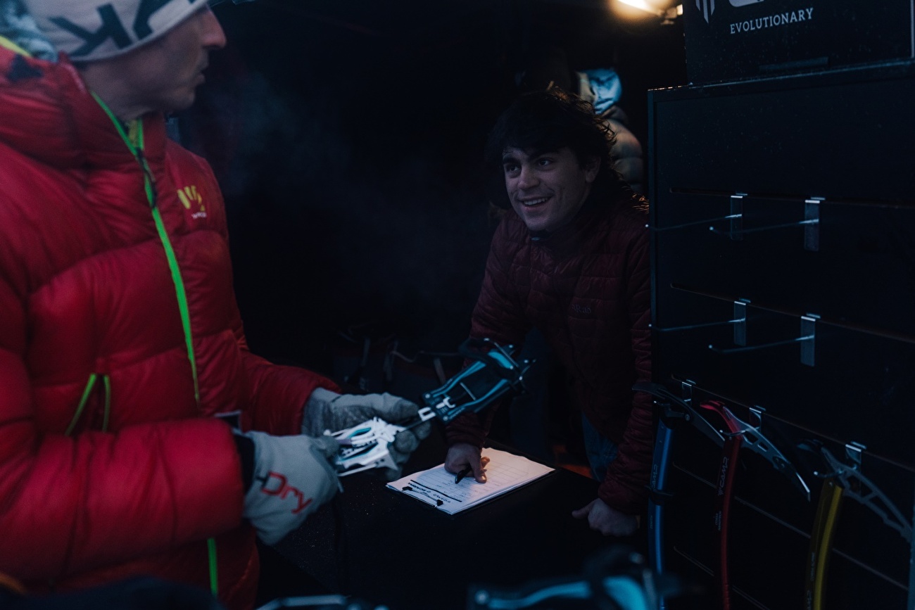 Scarpa Ice Days 2026 - HDry et les légendes de l'escalade sur glace aux Scarpa Ice Days 2026 Scarpa Ice Days 2026 - HDry et les légendes de l'escalade sur glace aux Scarpa Ice Days 2026