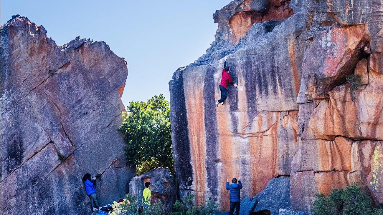 Nicolai Užnik - Nicolai Užnik répète 'The Smile' (8C/V15) à Rocklands, juillet 2025 Nicolai Užnik - Nicolai Užnik répète 'The Smile' (8C/V15) à Rocklands, juillet 2025