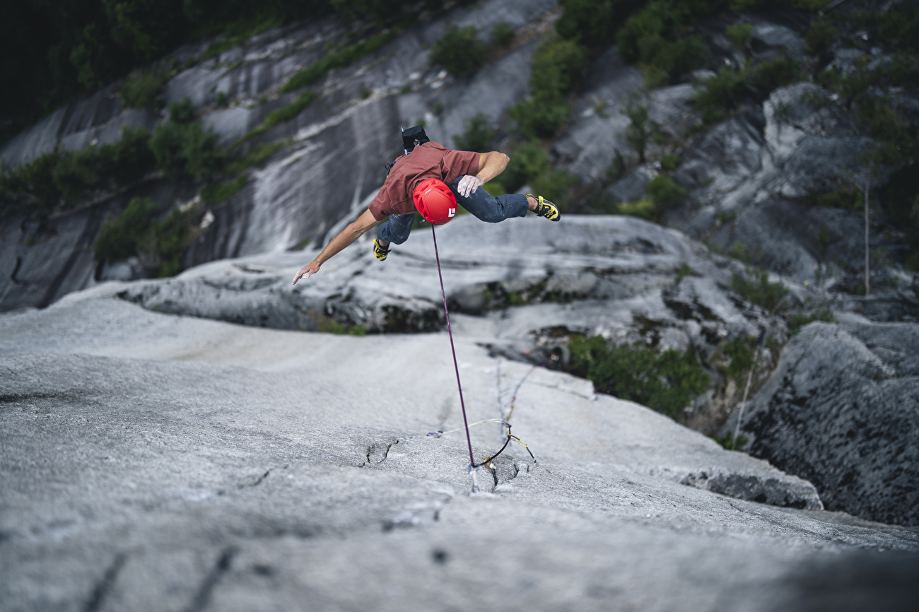Connor Herson Squamish - Connor Herson escalade 'Drifters Escape' (5.15a/9a+) à Squamish, Canada Connor Herson Squamish - Connor Herson escalade 'Drifters Escape' (5.15a/9a+) à Squamish, Canada