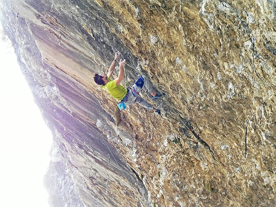 Davide Picco - Davide Picco escalade le Pure Dreaming 9a à Massone, Arco Davide Picco - Davide Picco escalade le Pure Dreaming 9a à Massone, Arco