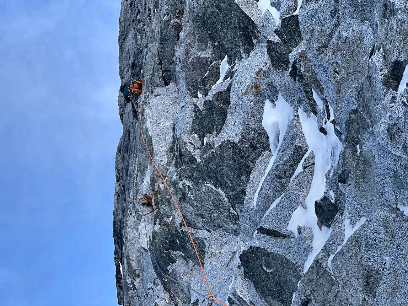 Cima Busazza, Presanella, Out Of The Blue, Emanuele Andreozzi, Ruggero Samanden - La première ascension de 'Out Of The Blue' sur Cima Busazza à Presanella (Emanuele Andreozzi, Ruggero Samanden 22/01/2026) Cima Busazza, Presanella, Out Of The Blue, Emanuele Andreozzi, Ruggero Samanden - La première ascension de 'Out Of The Blue' sur Cima Busazza à Presanella (Emanuele Andreozzi, Ruggero Samanden 22/01/2026)