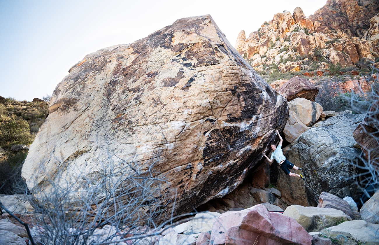 Jakob Schubert envoie Shaolin (9A) à Red Rocks