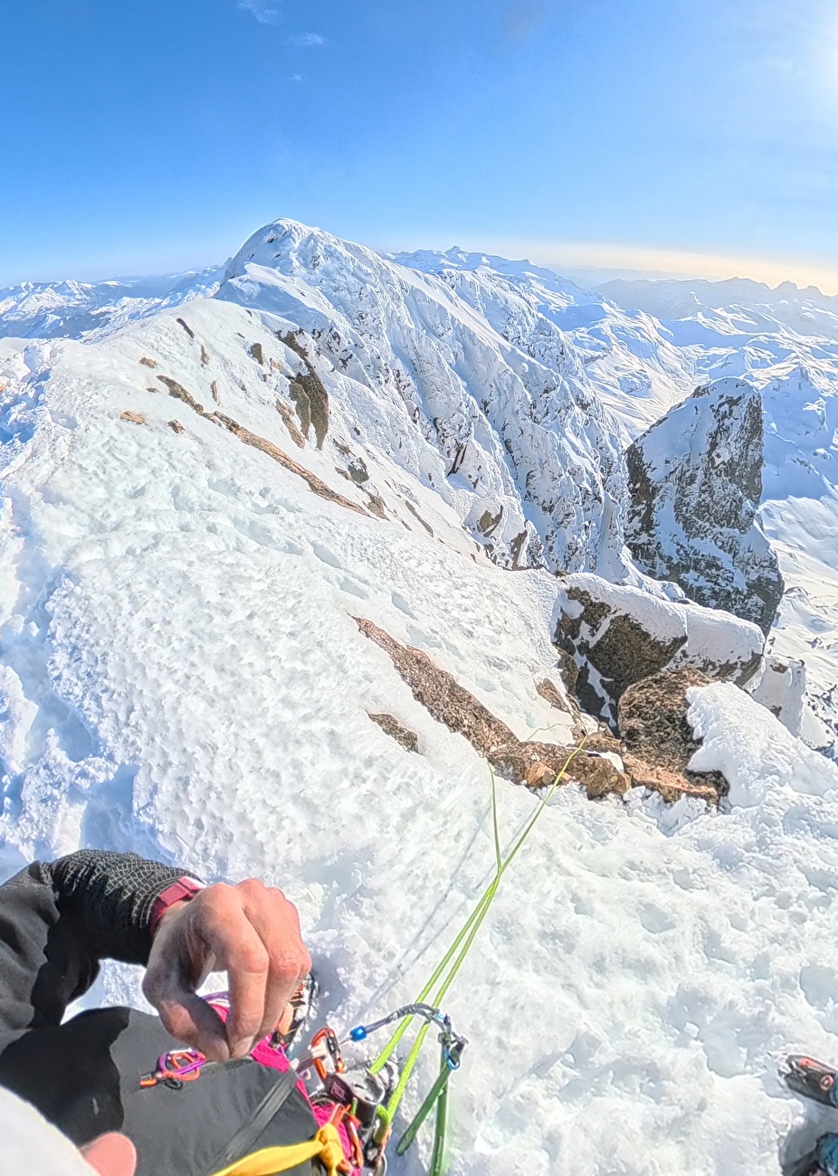 Charles Dubouloz - Charles Dubouloz solo on the west face of Pic du Midi d’Ossau 25-26/02/2026 Charles Dubouloz - Charles Dubouloz solo on the west face of Pic du Midi d’Ossau 25-26/02/2026