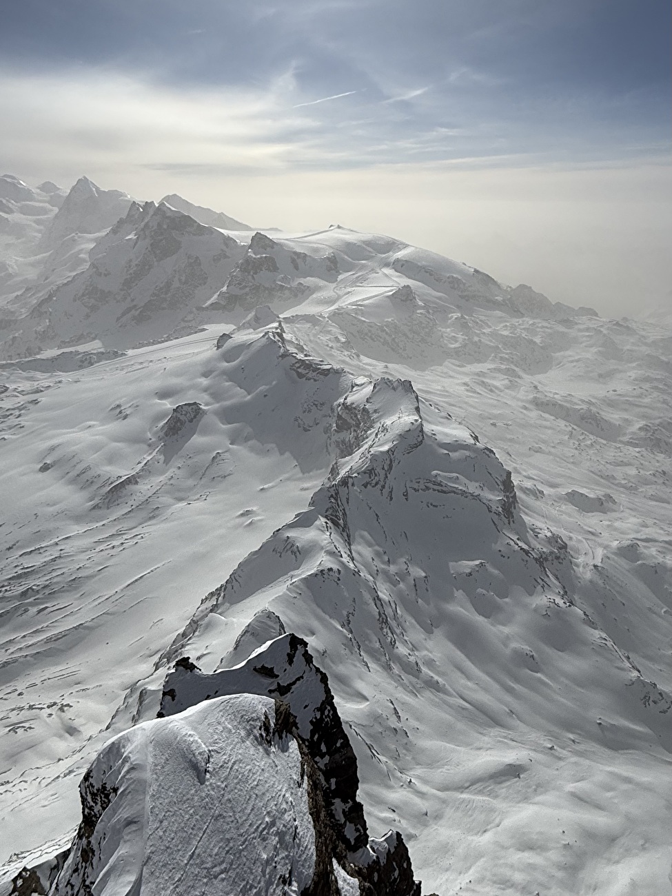Matterhorn Giuseppe Vidoni - Giuseppe Vidoni réalise son ascension hivernale en solitaire du Cervin via les ascensions 'Padre Pio' et 'Une Échelle Vers le Ciel' (04-06/03/2026)