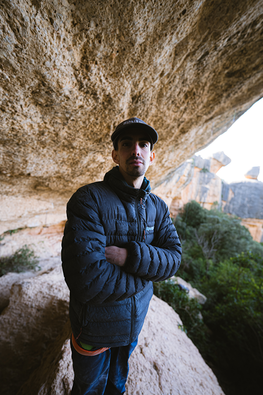 Jorge Díaz-Rullo Café Colombia Margalef - Jorge Díaz-Rullo escalade son 'Café Colombia' à Margalef en Espagne