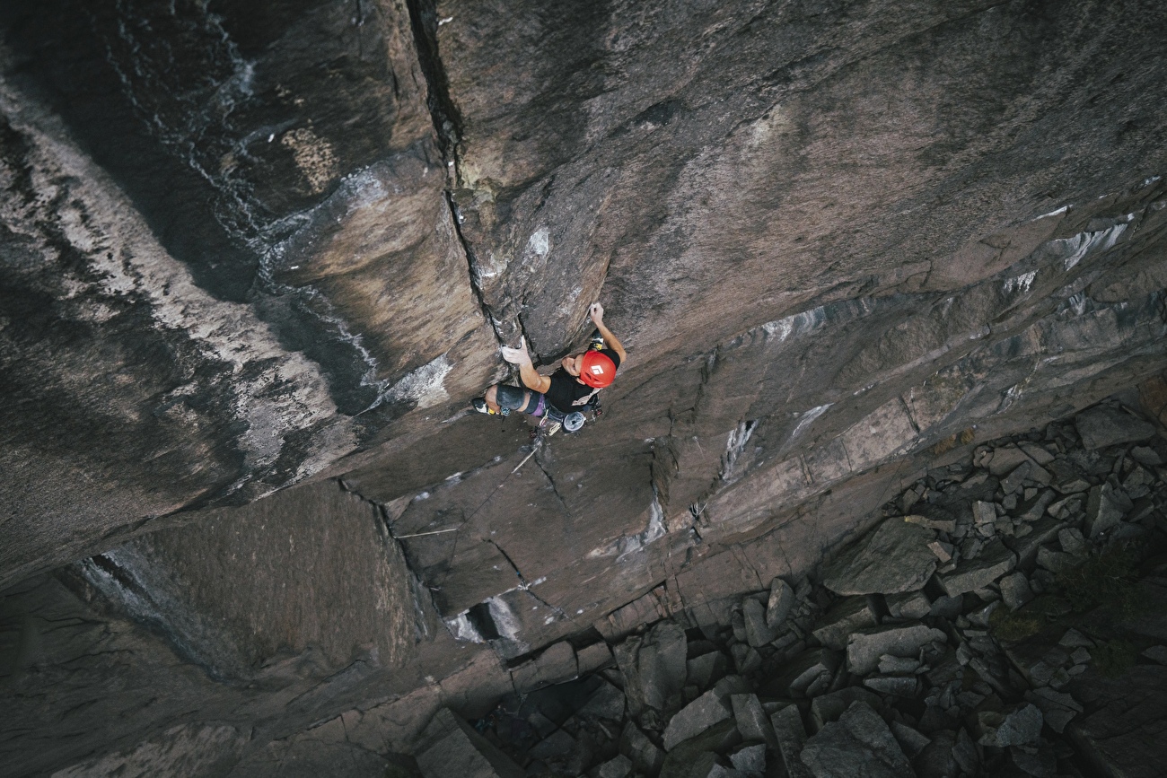 Connor Herson Crown Royale Jøssingfjord - Connor Herson effectue la troisième ascension de la « Crown Royale » à Jøssingfjord en Norvège, août 2025