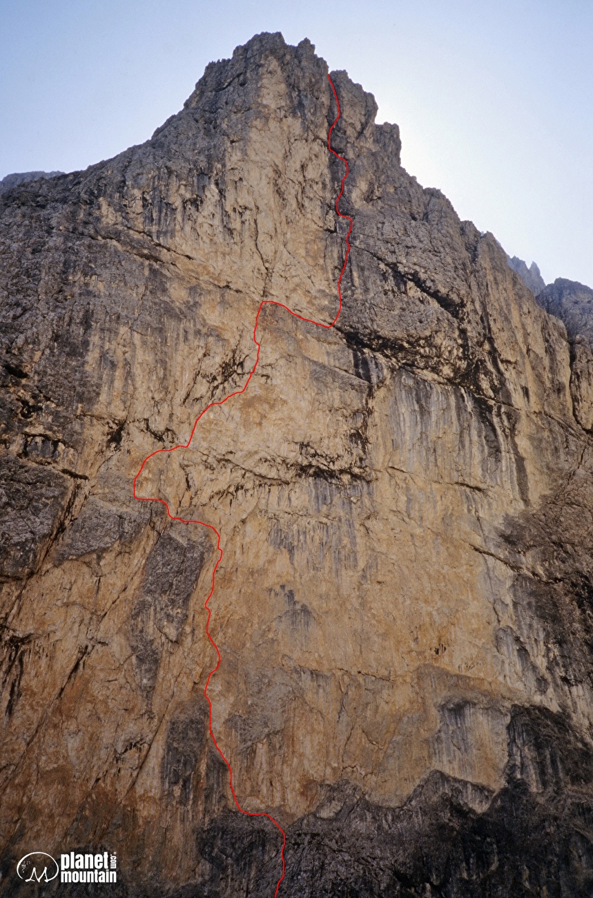 Titus Prinoth Plattkofel / Langkofel, Dolomites - Titus Prinoth réalise l'ascension hivernale en solitaire du '10 ani do' sur Plattkofel, Dolomites (25-26/02/2026) Titus Prinoth Plattkofel / Langkofel, Dolomites - Titus Prinoth réalise l'ascension hivernale en solitaire du '10 ani do' sur Plattkofel, Dolomites (25-26/02/2026)