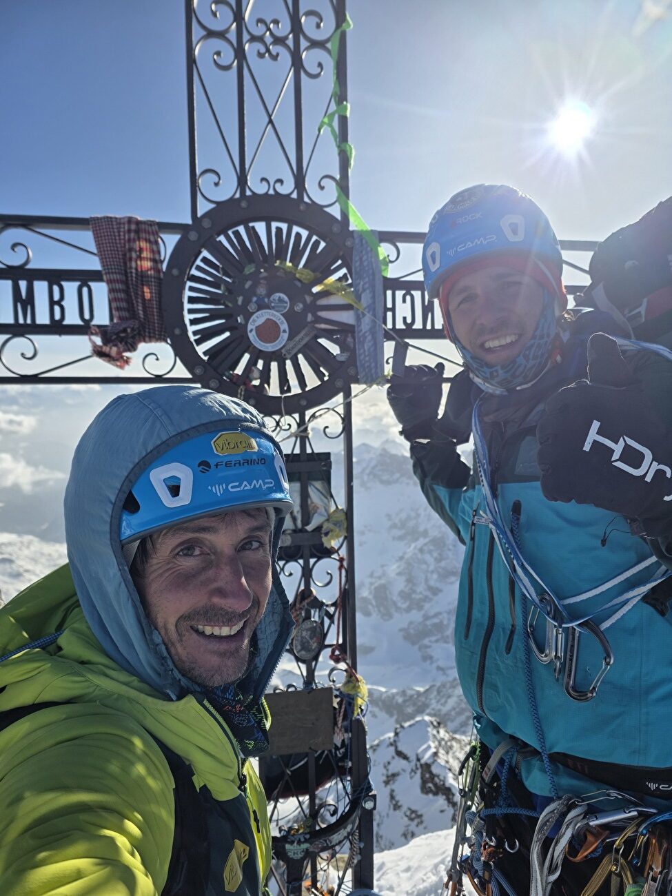 Ascension hivernale du Zmutt Nose du Cervin par Matteo Della Bordella, Giacomo Mauri