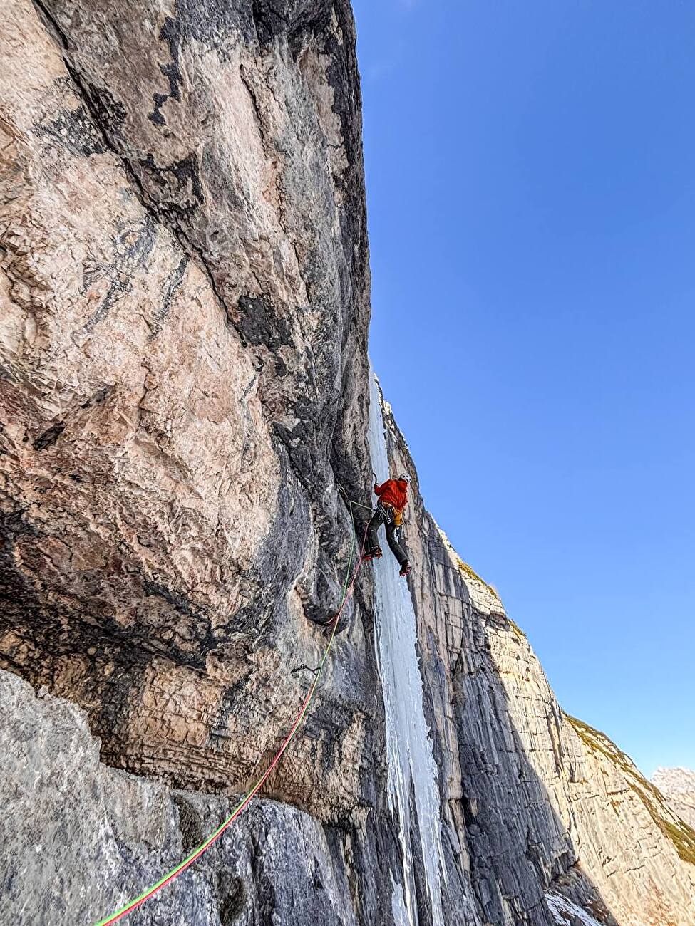 Marmarole, Dolomites, Marco Toldo, Aldo Valmassoi - La première ascension de la montée de glace 'Subconscia', Marmarole, Dolomites (Marco Toldo, Aldo Valmassoi 22/01/2026) Marmarole, Dolomites, Marco Toldo, Aldo Valmassoi - La première ascension de la montée de glace 'Subconscia', Marmarole, Dolomites (Marco Toldo, Aldo Valmassoi 22/01/2026)