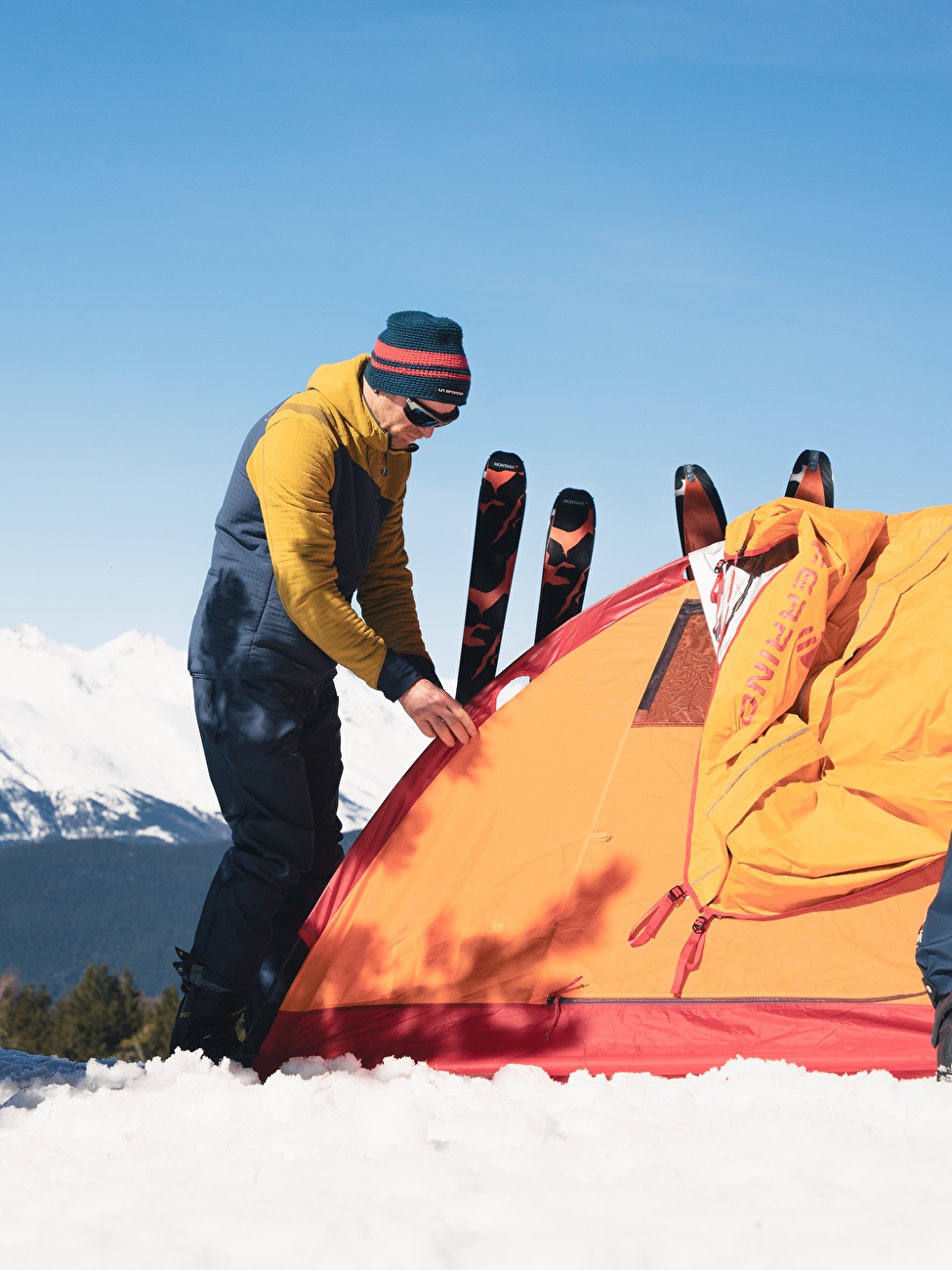 Ferrino Pou Brothers, Iker Pou, Eneko Pou - Ferrino fait équipe avec les Pou Brothers