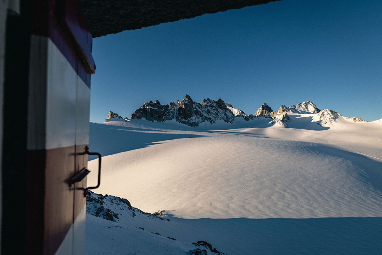 Tête de Biselx, Fay Manners, Ella Wright - La première ascension de 'La Muse du Trient' sur Tête Biselx, Suisse (Fay Manners, Ella Wright 3-4/04/2026)