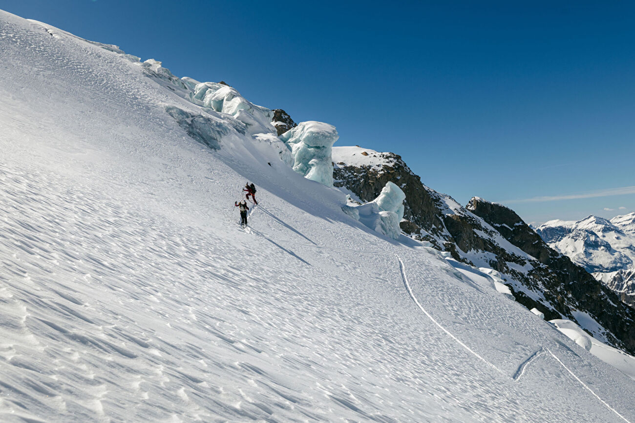 Tête de Biselx, Fay Manners, Ella Wright - La première ascension de 'La Muse du Trient' sur Tête Biselx, Suisse (Fay Manners, Ella Wright 3-4/04/2026)