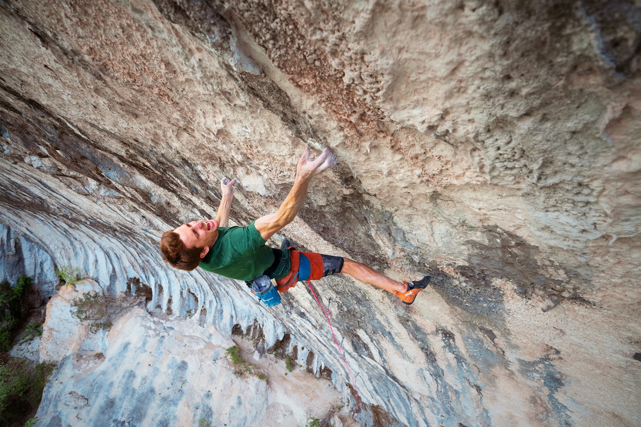 Reel Rock - Seb Bouin tente de libérer de l'ADN dans les Gorges du Verdon