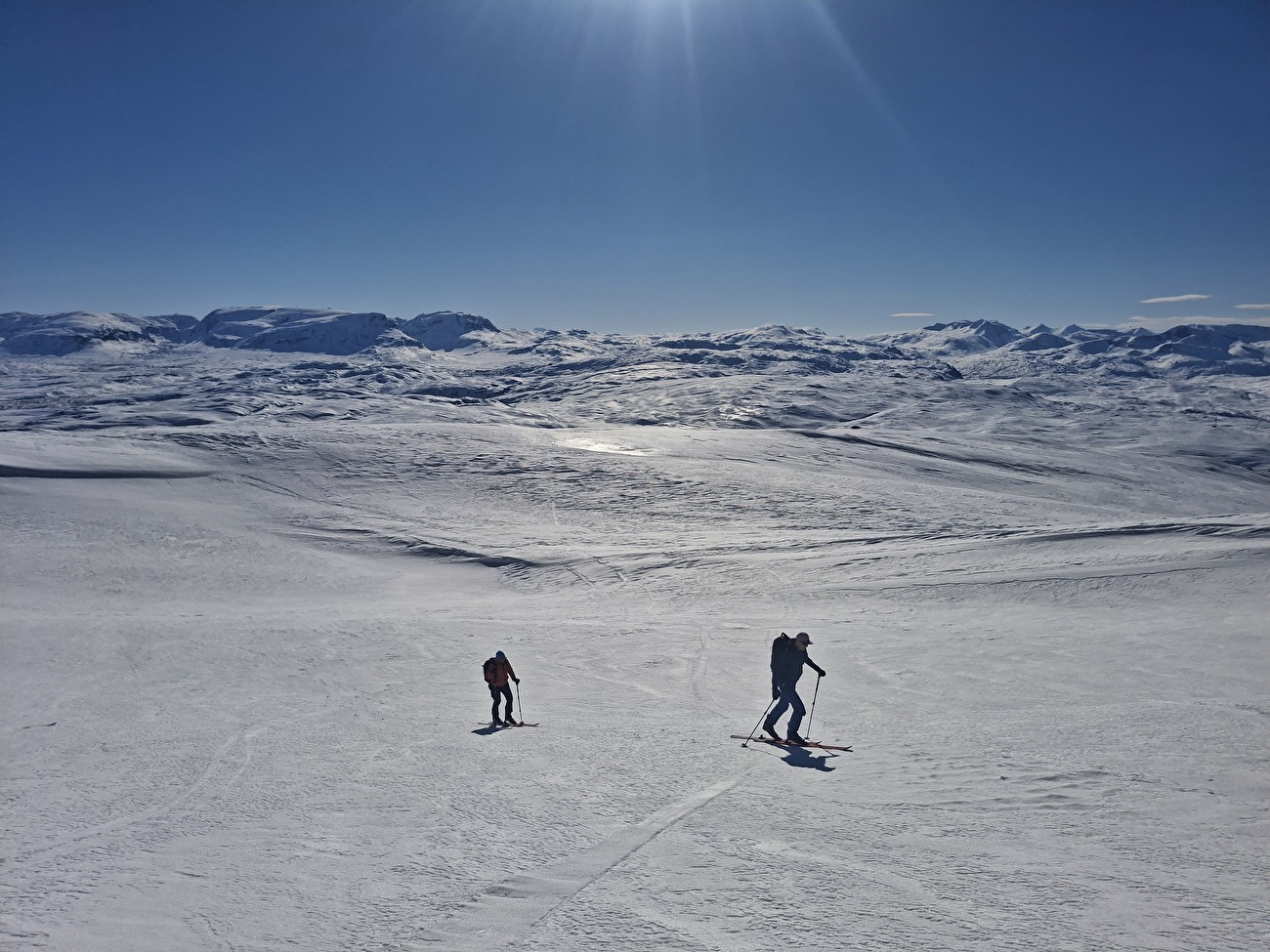 Ski alpinisme Narvik Nordland Norvège - Ski alpinisme autour de Narvik dans le Nordland, Norvège : Nevertind (1420m)