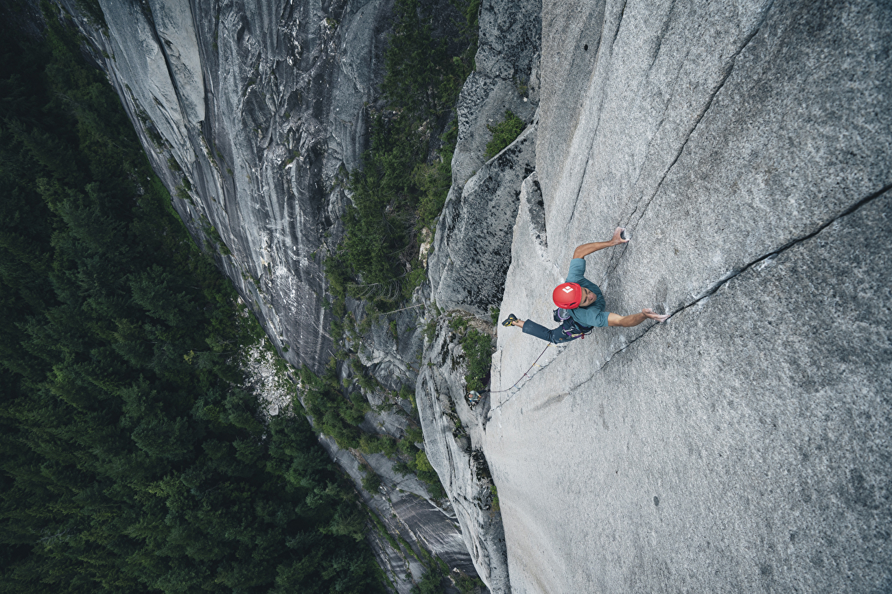 Connor Herson Squamish - Connor Herson escalade « Drifters Escape » (5,15a/9a+) à Squamish, Canada.