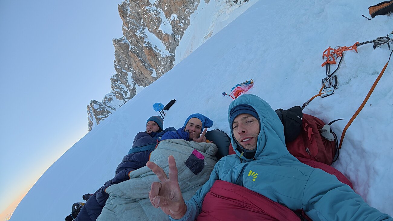 Mont Blanc Divine + Freney Combo, Luca Ducoli, Mirco Grasso, Giacomo Mauri - Réaliser l'enchaînement de la 'Divine Providence' et du 'Pilier Central de Frêney' sur le Mont Blanc (Luca Ducoli, Mirco Grasso, Giacomo Mauri 25-27/04/2026)