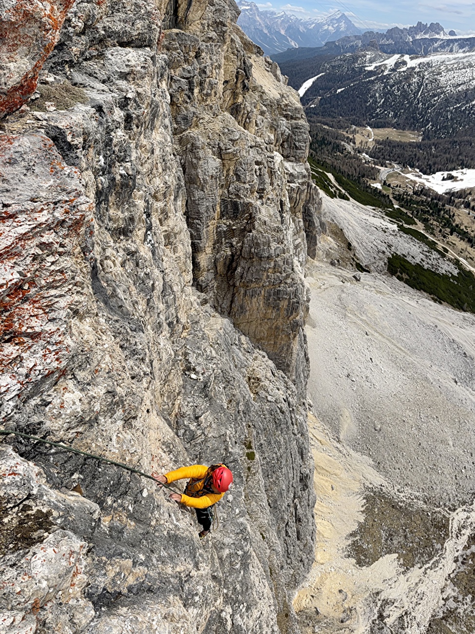 Bio Rock Piccolo Lagazuoi, Dolomites, Simon Kehrer, Marta Willeit - La première ascension du 'Bio Rock' sur la face sud du Piccolo Lagazuoi, Dolomites (Simon Kehrer, Marta Willeit 04-05/2026) Bio Rock Piccolo Lagazuoi, Dolomites, Simon Kehrer, Marta Willeit - La première ascension du 'Bio Rock' sur la face sud du Piccolo Lagazuoi, Dolomites (Simon Kehrer, Marta Willeit 04-05/2026)