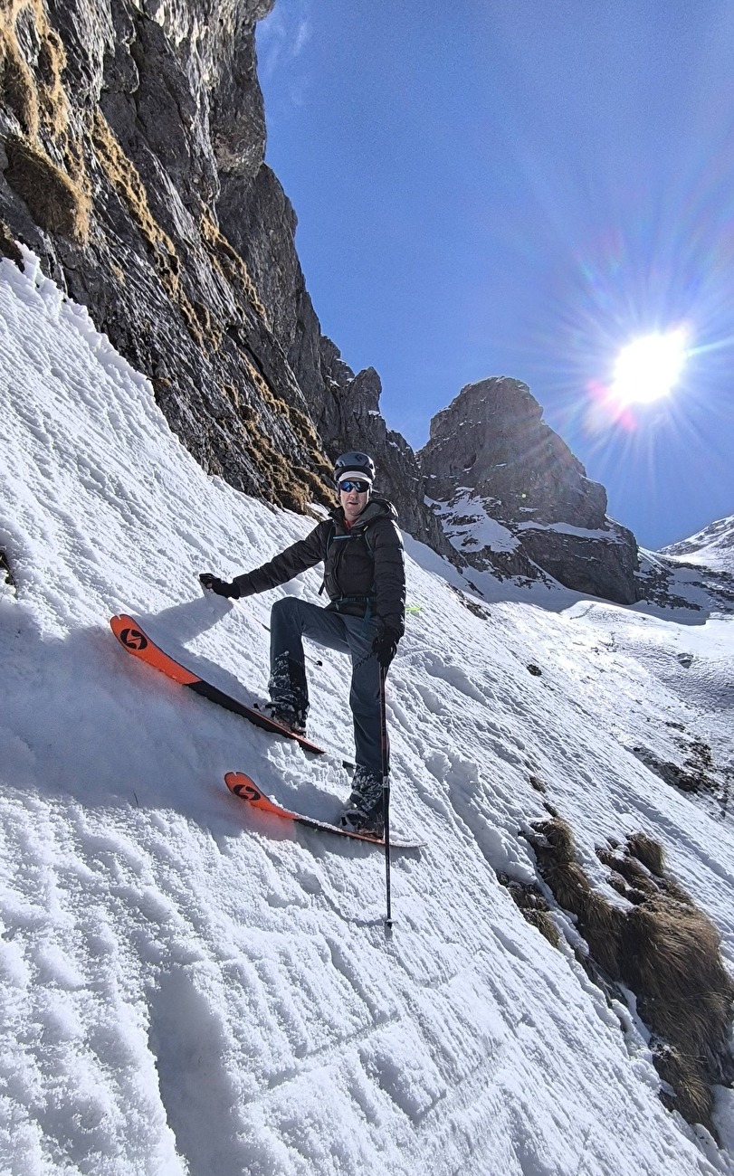 Cima Rocca, Brenta Dolomites, Luca Dallavalle, Roberto Dallavalle - Cima Rocca West Couloir (Brenta Dolomites) : montée et descente à ski réalisées par Luca Dallavalle et Roberto Dallavalle le 04/04/2026 Cima Rocca, Brenta Dolomites, Luca Dallavalle, Roberto Dallavalle - Cima Rocca West Couloir (Brenta Dolomites) : montée et descente à ski réalisées par Luca Dallavalle et Roberto Dallavalle le 04/04/2026
