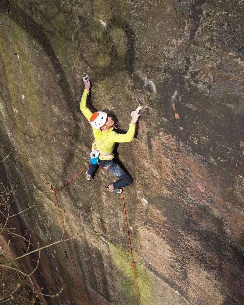 Franco Cookson, The Sandman, Nesscliffe - Franco Cookson effectue la première ascension du Sandman E10 7a à Nesscliffe, en Angleterre. Cela ajoute une arrivée directe impressionnante au GreatNess Wall, gravi pour la première fois par Steve McClure en 2019.