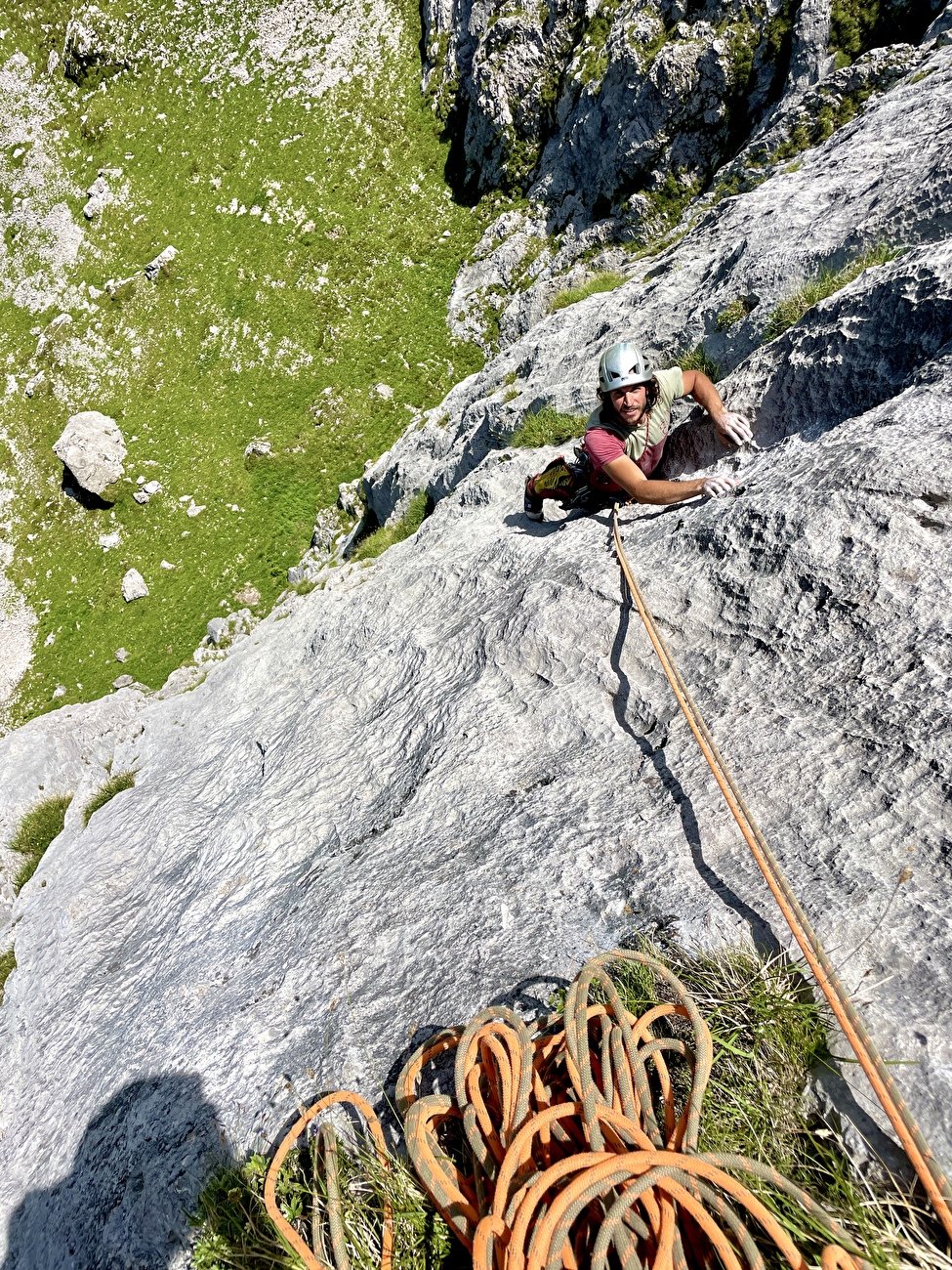 Abbronzatissima Monte Fop, Dolomites, Federico Dell'Antone, Thomas Gianola - La première ascension de 'Abbronzatissima' sur le Monte Fop, Dolomites (Federico Dell'Antone, Thomas Gianola 06/2025) Abbronzatissima Monte Fop, Dolomites, Federico Dell'Antone, Thomas Gianola - La première ascension de 'Abbronzatissima' sur le Monte Fop, Dolomites (Federico Dell'Antone, Thomas Gianola 06/2025)