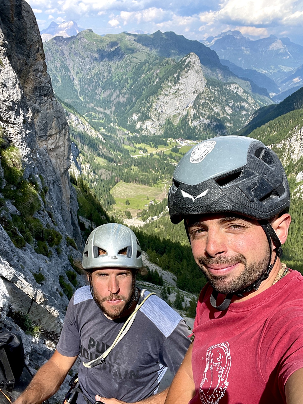 Abbronzatissima Monte Fop, Dolomites, Federico Dell'Antone, Thomas Gianola - La première ascension de 'Abbronzatissima' sur le Monte Fop, Dolomites (Federico Dell'Antone, Thomas Gianola 06/2025) Abbronzatissima Monte Fop, Dolomites, Federico Dell'Antone, Thomas Gianola - La première ascension de 'Abbronzatissima' sur le Monte Fop, Dolomites (Federico Dell'Antone, Thomas Gianola 06/2025)