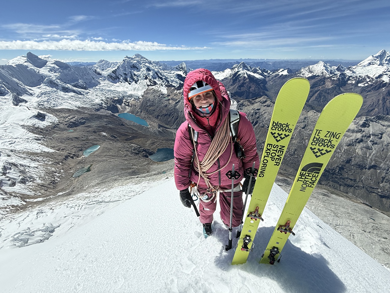 Ranrapalca Pérou, Fay Manners, Marco Malcangi - La première descente à ski 'Acceso Momentáneo' sur le Nevado Ranrapalca (6162m) au Pérou (Fay Manners, Marco Malcangi 28/05/2026) Ranrapalca Pérou, Fay Manners, Marco Malcangi - La première descente à ski 'Acceso Momentáneo' sur le Nevado Ranrapalca (6162m) au Pérou (Fay Manners, Marco Malcangi 28/05/2026)