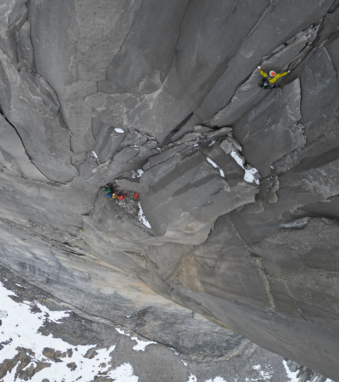 Cerro Cota, Torres del Paine, Patagonie - Réalisation de la première ascension de 'Echoes in the Dark' sur la face est du Cerro Cota, Torres del Paine, Patagonie (Kosuke Kawachi, Toru Nakajima, Yudai Suzuki 5-9/03/2026)