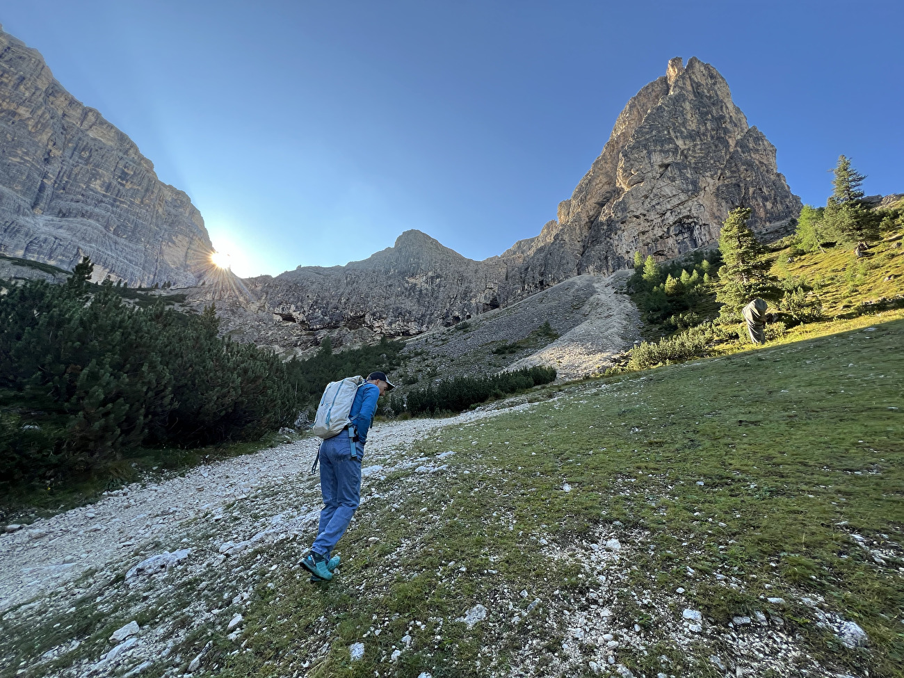 Via Helga, Col Bocia, Dolomites - Alberto De Giuli s'approche de la Via Helga, Col Bocia, Dolomites - Alberto De Giuli s'approche de la