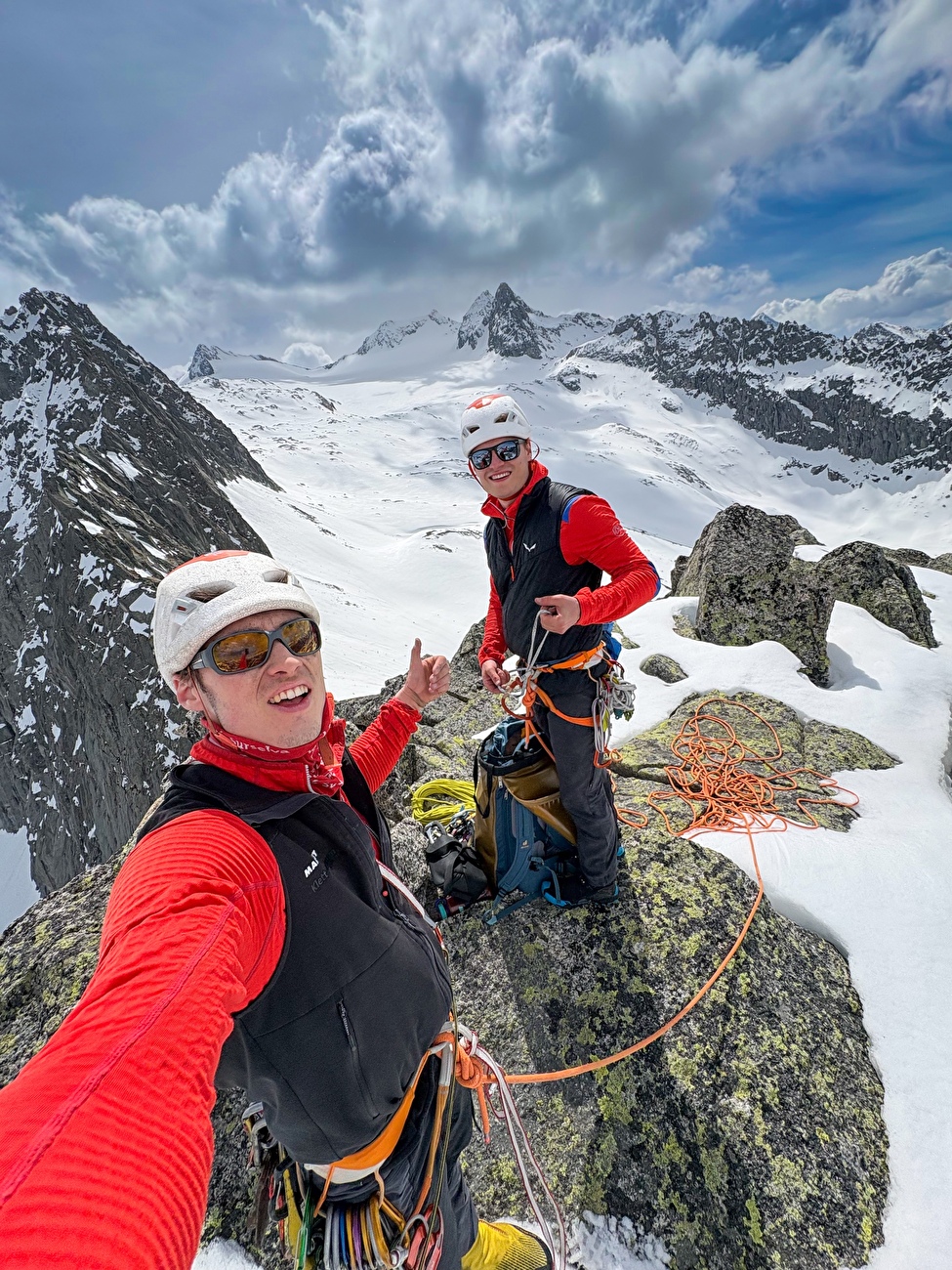 Piz La Buora face est vierge gravie par Benjamin Bosshard, Luca D'Amico