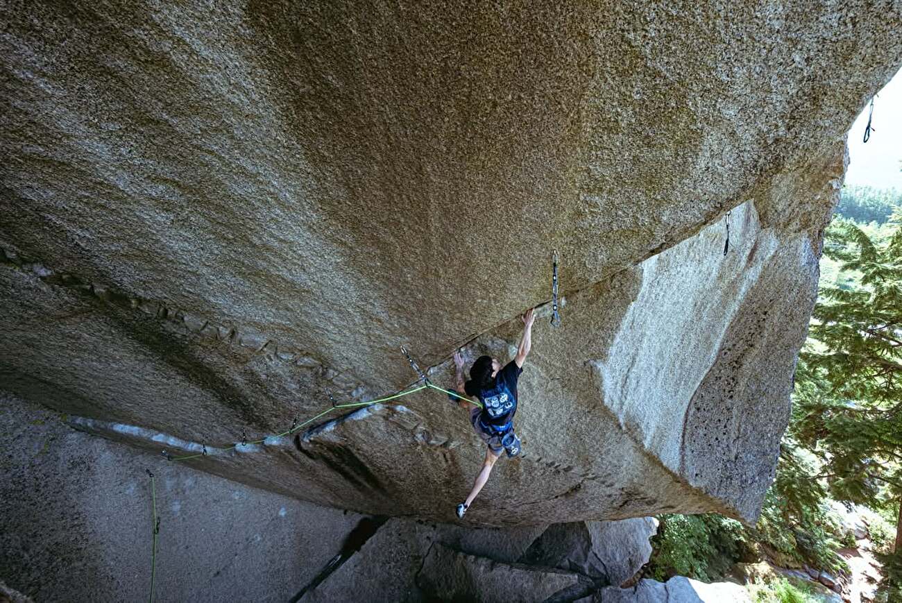 Sung Su Lee - Sung Su Lee envoie Dreamcatcher (9a) à Squamish au Canada Sung Su Lee - Sung Su Lee envoie Dreamcatcher (9a) à Squamish au Canada