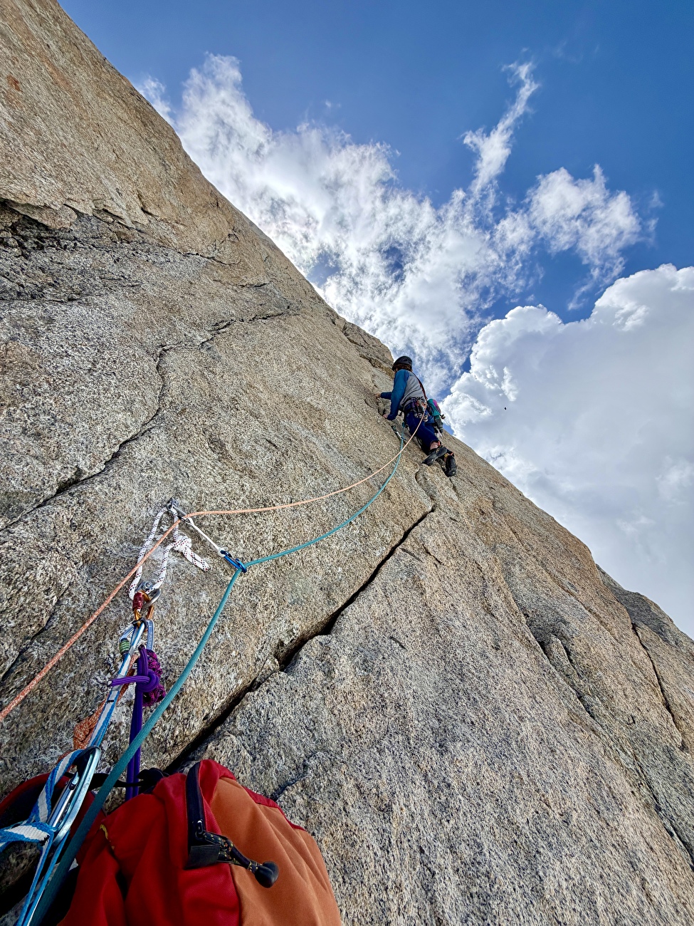 Sur Rognon Vaudano (Mont Blanc) Niccolò Bruni & Federica Furia créent Rise Slow